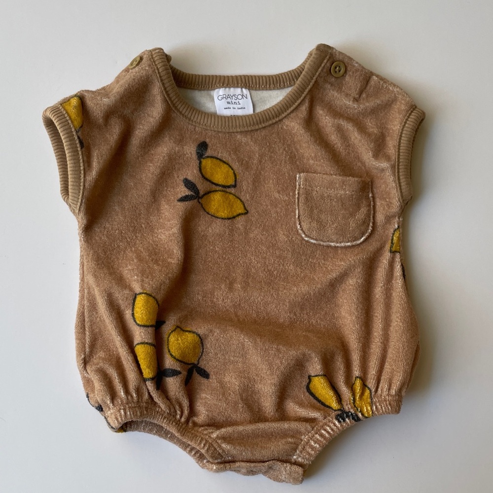 Summer Baby Romper with Lemon Print (size NB)